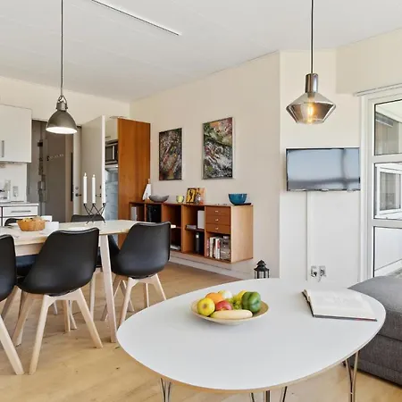 Apartment Bad, Lejl, 109 *
