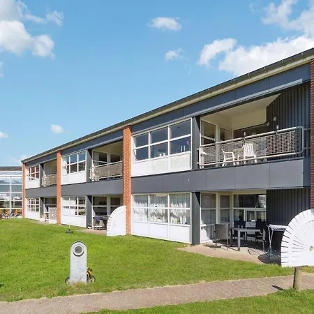 Bad, Lejl, 109 Apartment